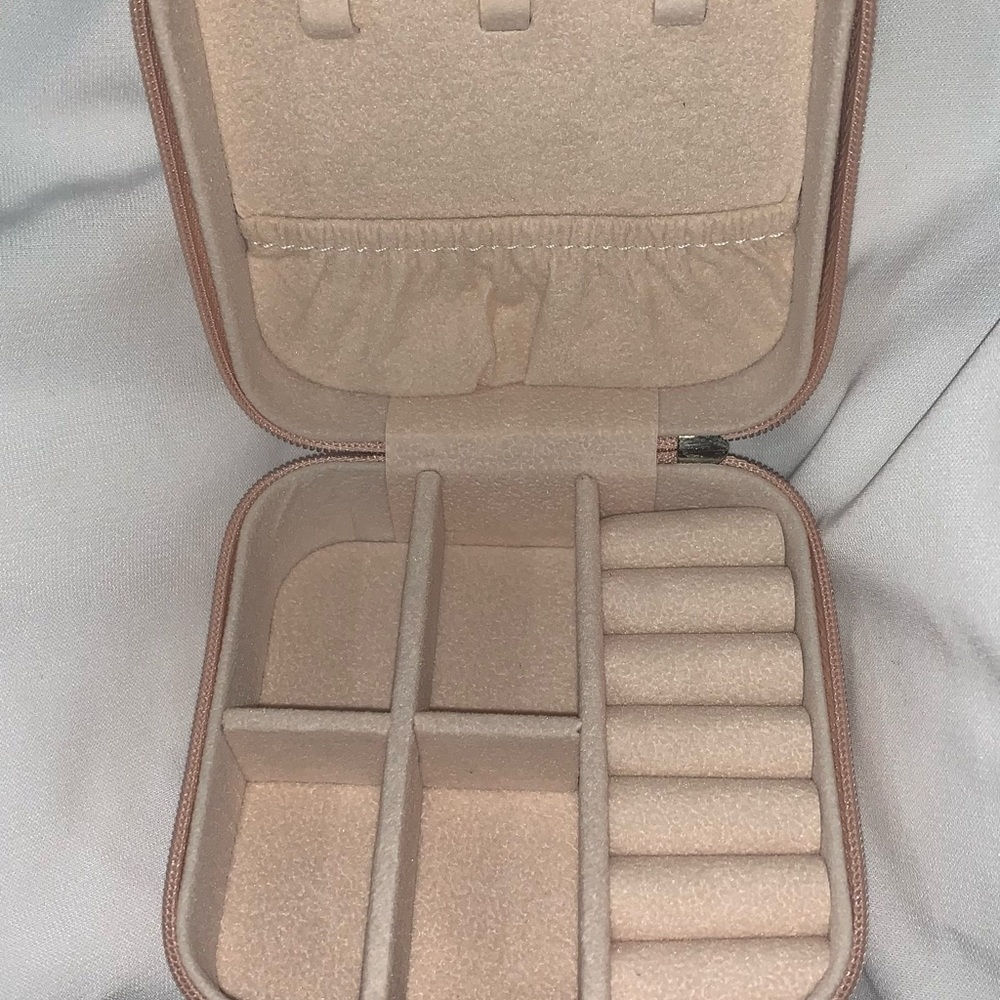 Pink Jewelry Box - Picture 3 of 4